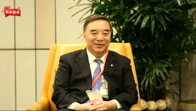 人民日报·国策说 | 宋志平：“独行快，，，，，，，，众行远”，，，，，，，，走出去不可“吃独食”20170723